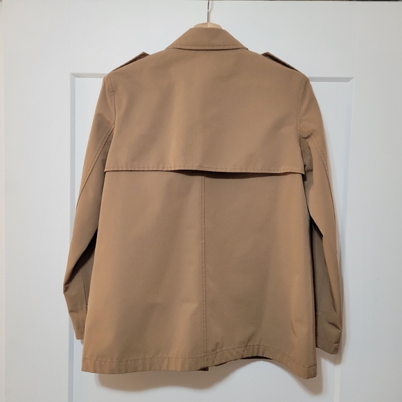 Barbour Rain Resistant Jacket - Picture 2 of 7